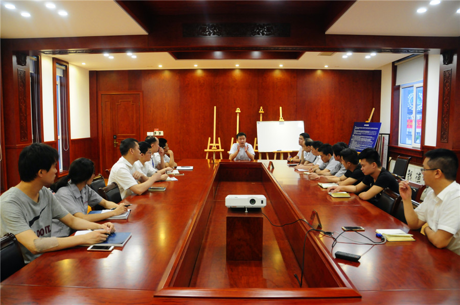 万象城(中国)·阿玛蒂木门 水性漆升级发布会.jpg