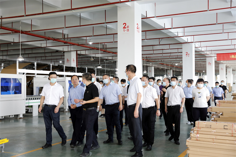 “全区智能化改造和数字化转型现场观摩会”走进万象城(中国)